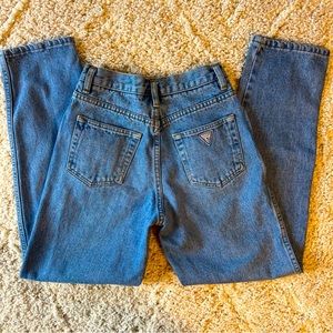 Women’s 90’s Vintage Guess Jeans | Fona | Size M6